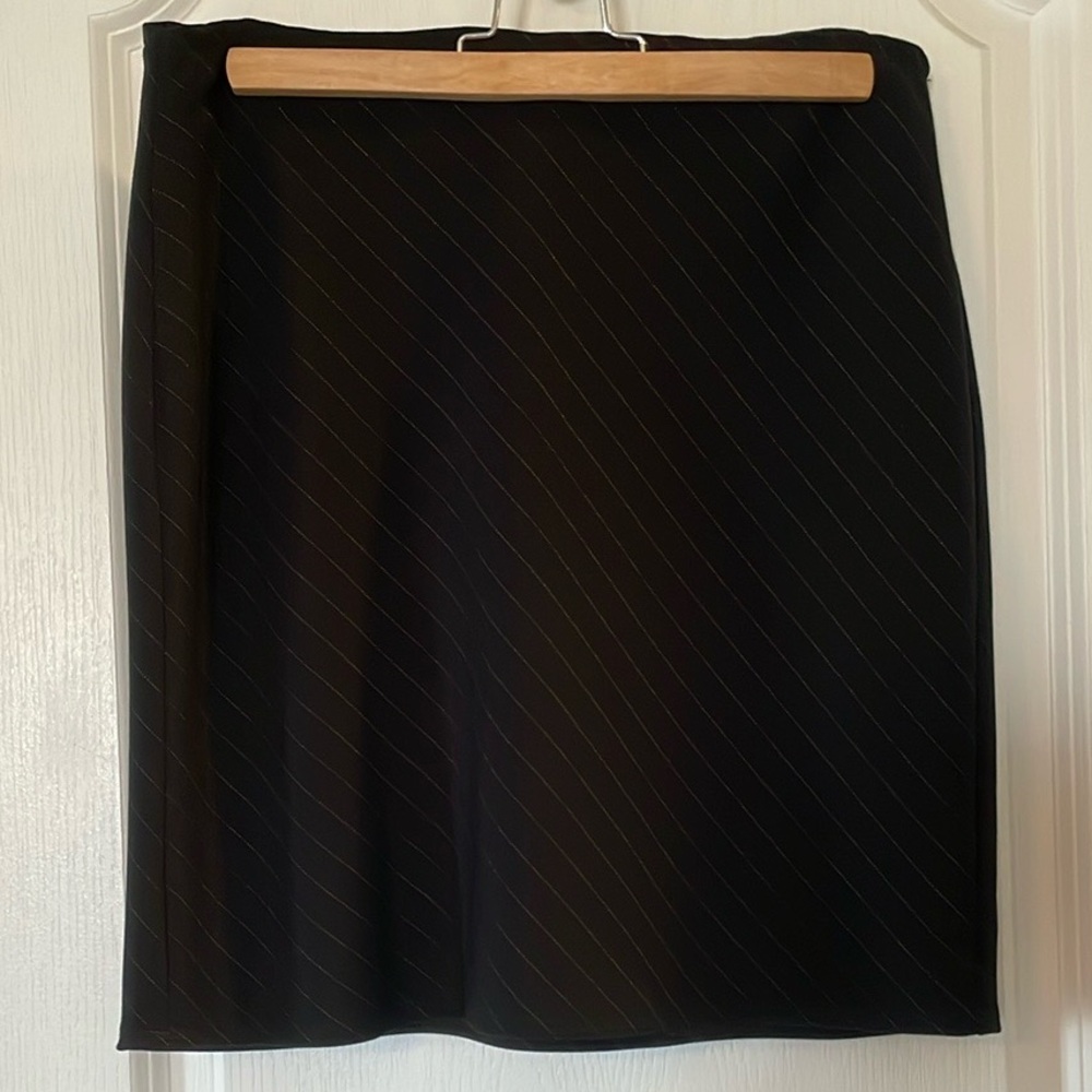 Black Midi Pencil Skirt